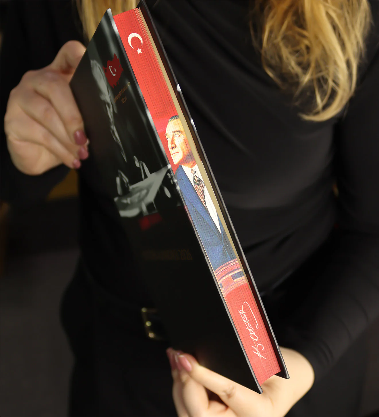 Premium Atatürk Temalı Öğretmenler Günü Hediye Kutusu - Görsel 3